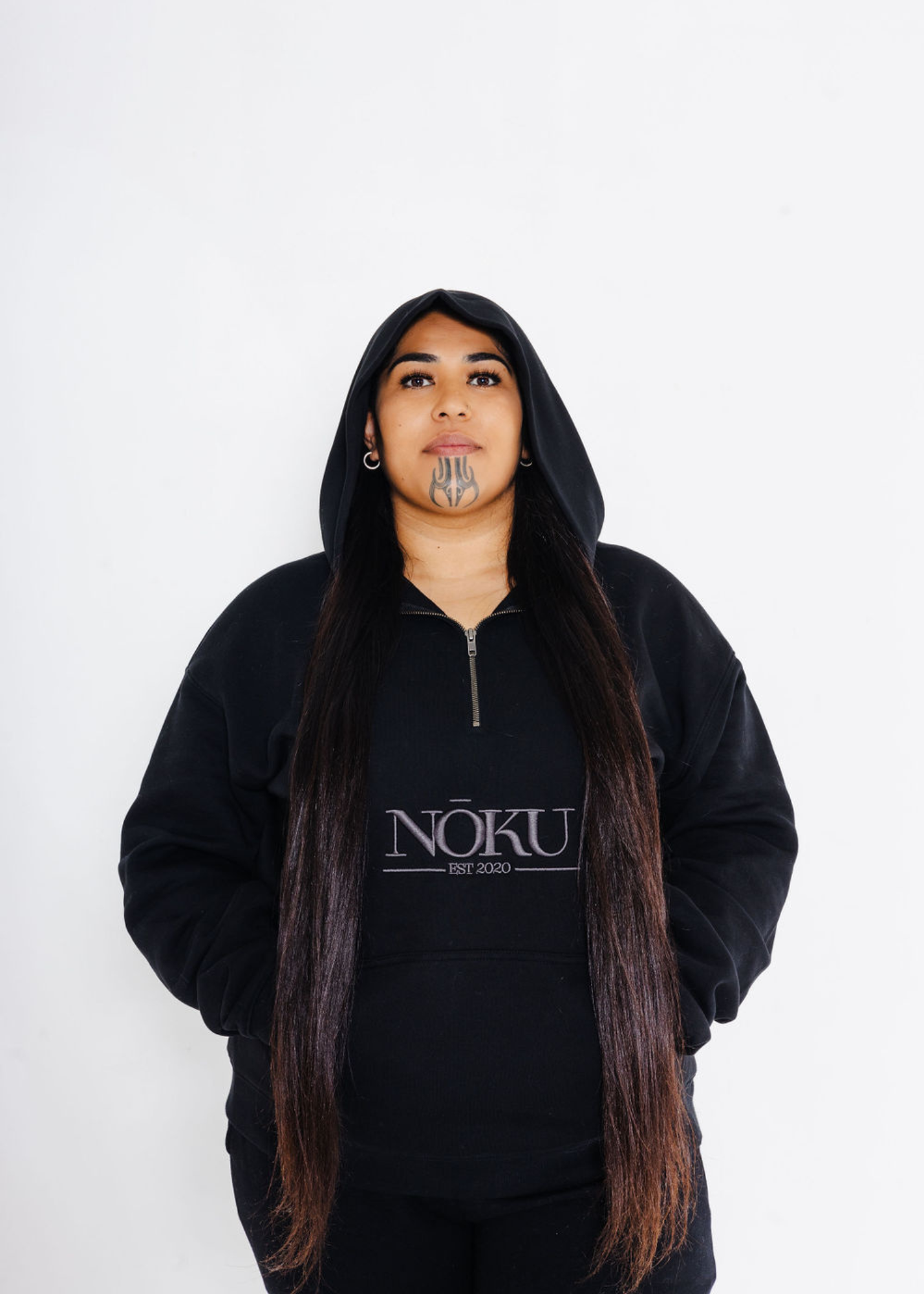 Nōku Waitohu Zip Hood -Black