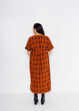 Load image into Gallery viewer, Purapura whetū Dress
